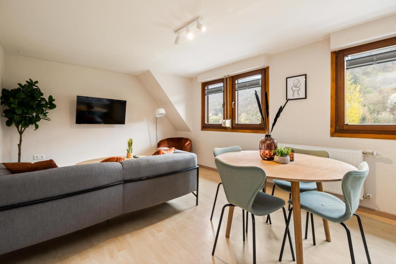 Haus Blaue Traube Mit Moselblick Apartment Ediger-Eller Exterior photo